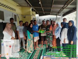 Babinsa Koramil 1304-04/Tapa Dampingi Penyaluran Benih Jagung Di Desa Talumopatu