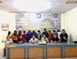 Pesta Miras Di Kos-Kosan, 12 Orang Di Amankan Satpol PP Boalemo