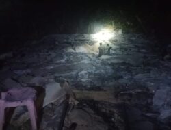Rumah Milik Seorang Warga Di Desa Modelomo Ludes Terbakar