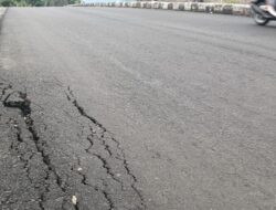 Anggaran Miliyaran, Kondisi Jalan Di Bypass Lahumbo Retak
