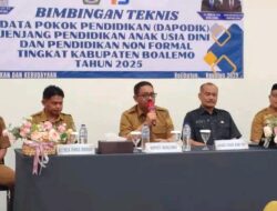 Tingkatkan Kualitas Pendidikan, Rum Pagau Buka Bimtek Smart Board