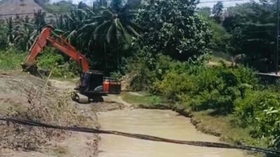 Warga Sambati Ucap Syukur, Pengusaha Tambang Dulupi Lakukan Pengerukan Sedimentasi